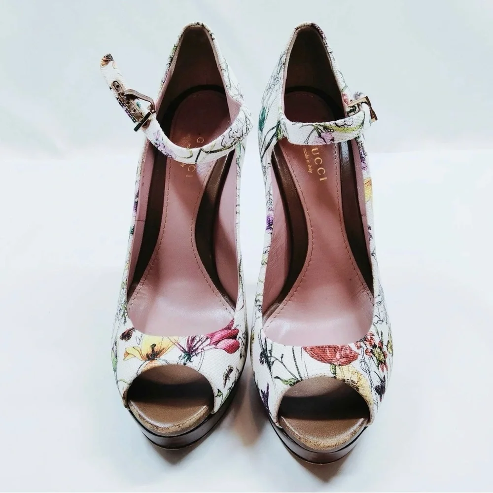 Gucci Pumps Floral Whites Cotton Design Heel
